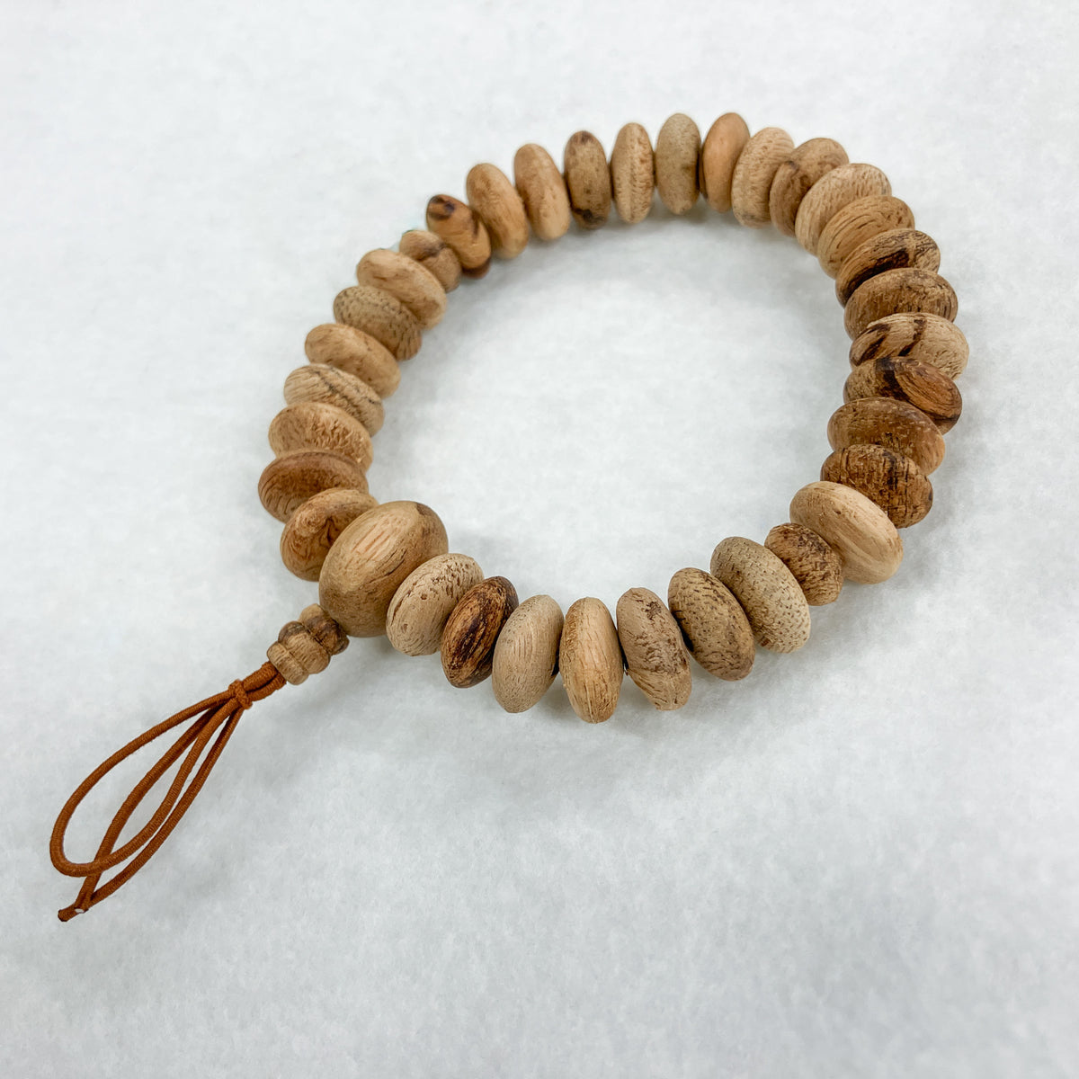 Japan Exclusive] 11mm Agarwood Abacus Beads Bracelet (one of a