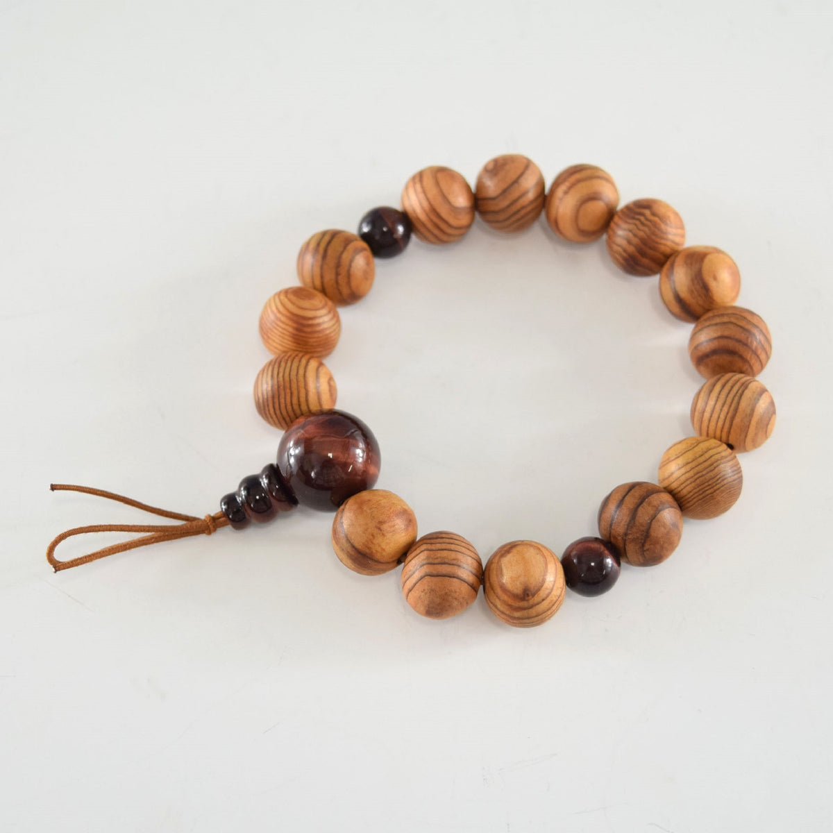 Cedar Wood & Red Tiger Eye Bracelet – 京都あさひ屋－Kyoto Asahiya