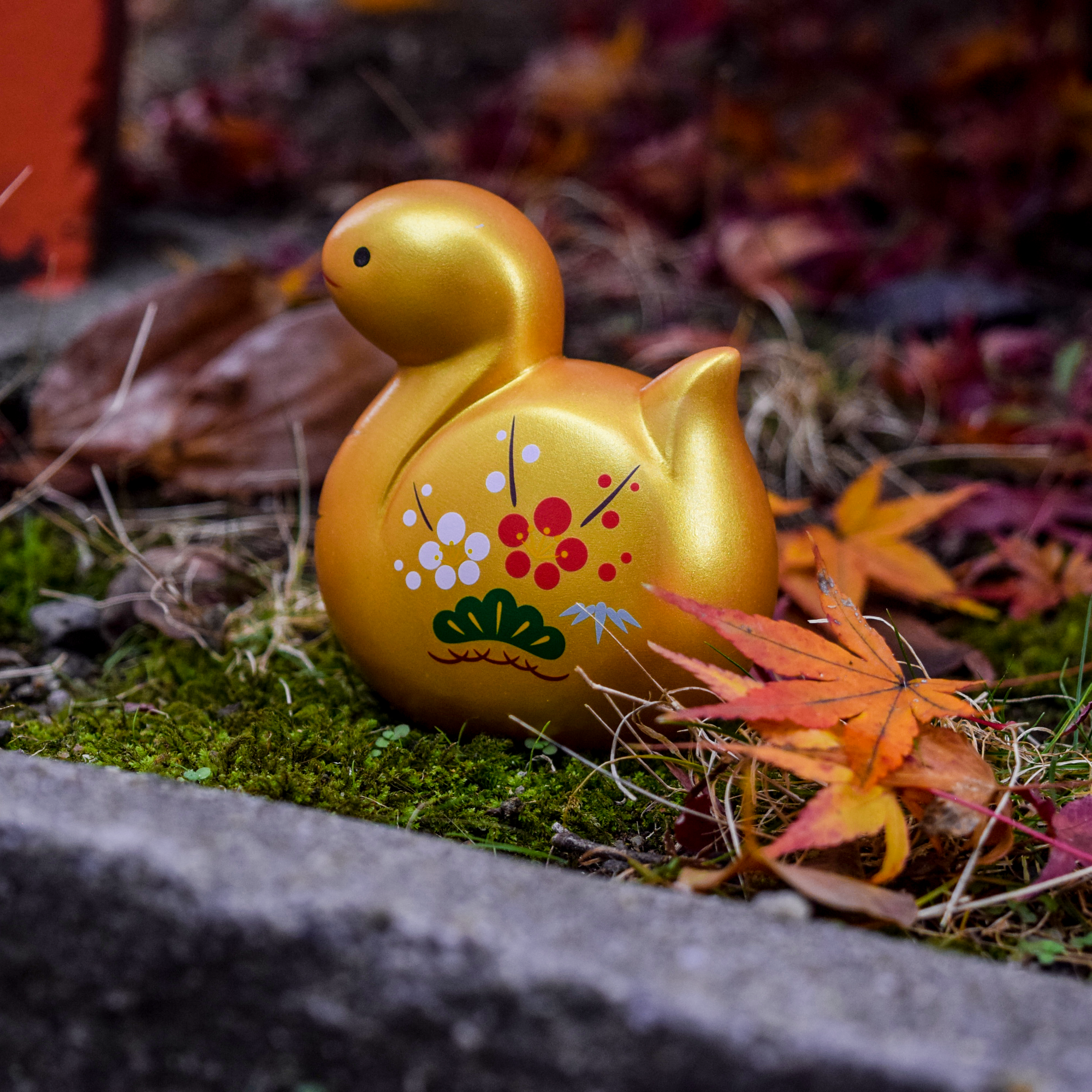 天然石 蛍石(フローライト)の 骸骨&虎 の置物です。工芸品 天然石 蛍石(フローライト)の 骸骨&虎 の置物です。工芸品