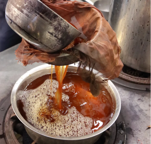 Dyeing Workshop. A Special Experience in Japan