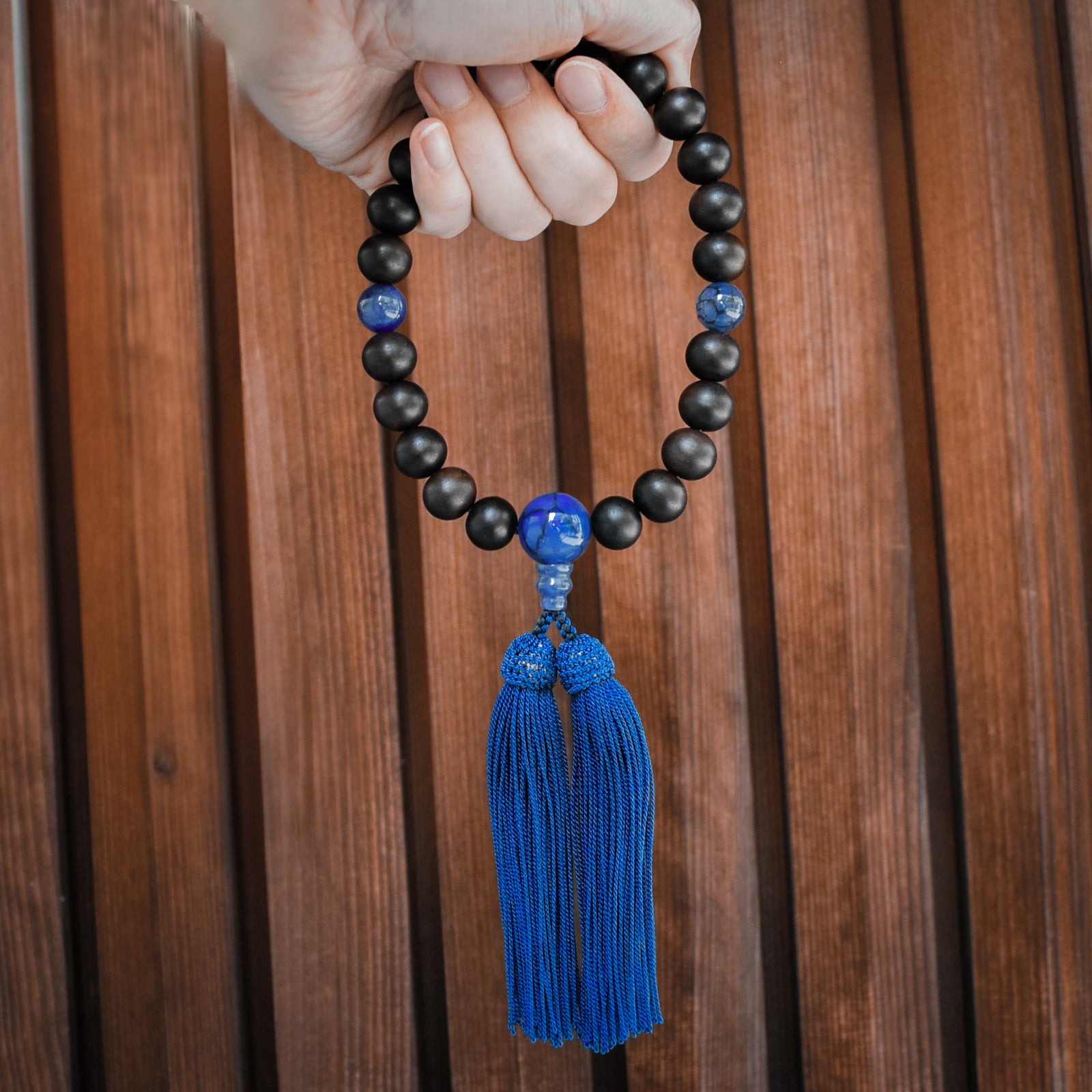 Striped Ebony Wood with Blue Dragon's Vein Agate Japanese Juzu