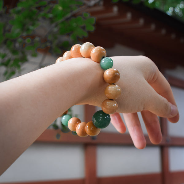 13mm Tsuge Box Wood & Indian Jade Bracelet