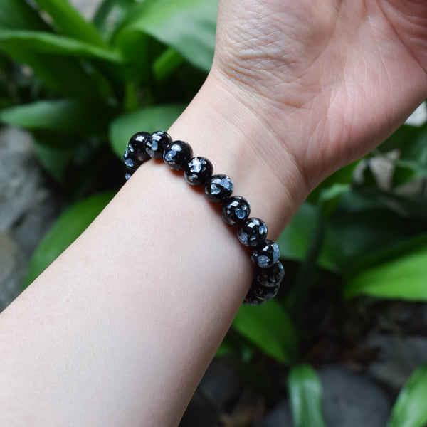 10mm Gray Fluorite Glass Bracelet