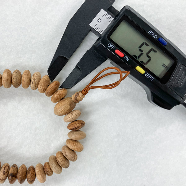 [Japan Exclusive] 11mm Agarwood Abacus Beads Bracelet (one of a kind)