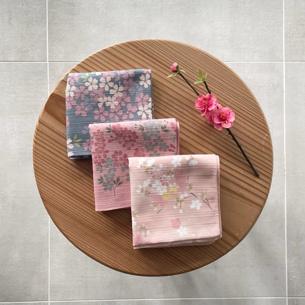[Japan Exclusive] 50cm Cotton Furoshiki - Chiyo Uno Himezakura 2 Colors