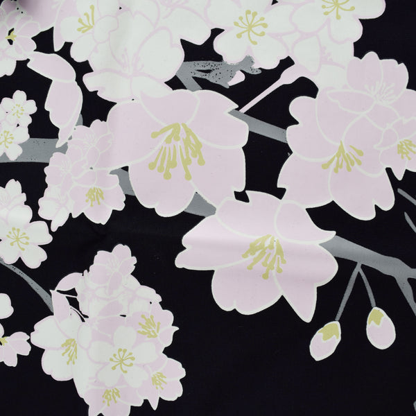  Tシャツ　花桜　黒　綿95％　ポリウレタン5%
