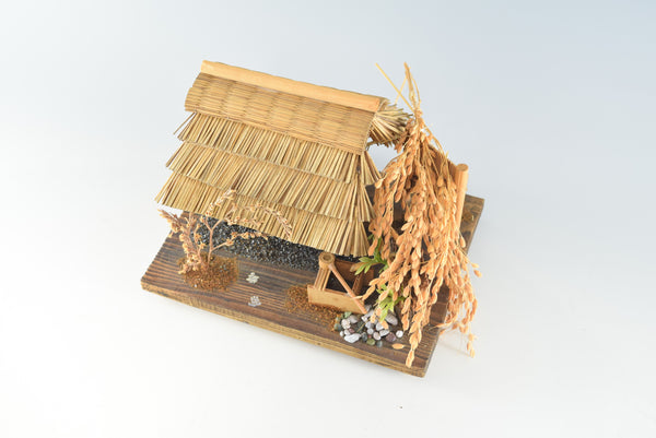 Japanese House With a Thatched Roof Tradition Ornament Charms Home decor