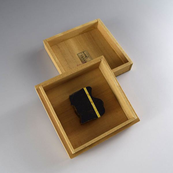 [Japan Exclusive] 4.0cm×3.6cm×1.2cm Agarwood (one of a kind)