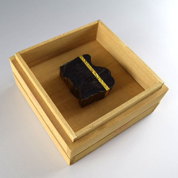 [Japan Exclusive] 4.0cm×3.6cm×1.2cm Agarwood (one of a kind)