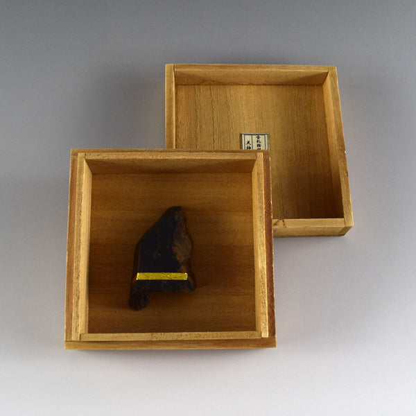 [Japan Exclusive] 4.8cm×3.3cm×1.5cm Agarwood (one of a kind)