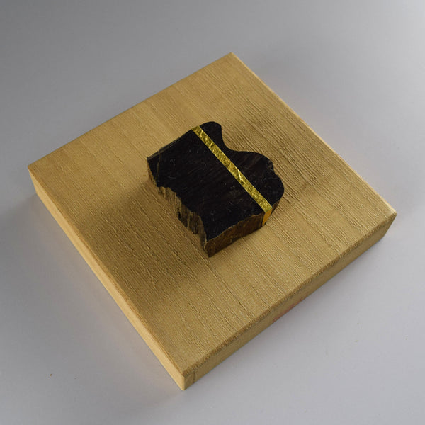 [Japan Exclusive] 4.0cm×3.6cm×1.2cm Agarwood (one of a kind)