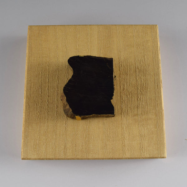 [Japan Exclusive] 4.0cm×3.6cm×1.2cm Agarwood (one of a kind)