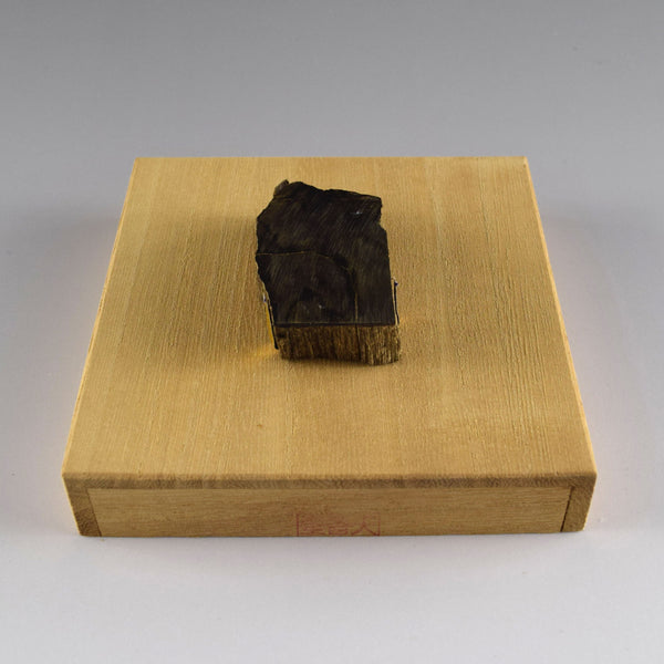 [Japan Exclusive] 4.7cm×3.0cm×1.2cm Agarwood (one of a kind)