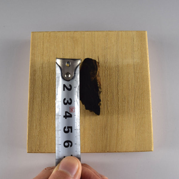 4.2cm×1.8cm×1.1cm 特選 沈香 ウッド 桐箱付 (1点もの)