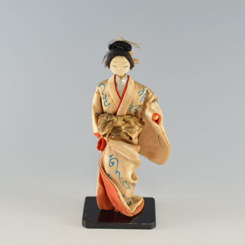 日本 伝統的な人形 置物 装飾品 チャーム ホームデコレーション