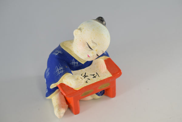伝統的な日本の人形 - 書道の子供の置物 陶器の装飾品 チャーム ホームデコレーション