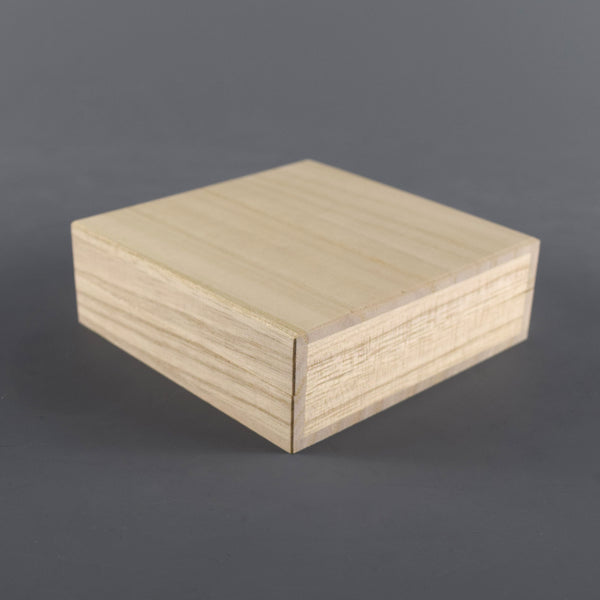 9.5×9.5cm Inro Kiri Paulownia Wooden Box with White Cloth