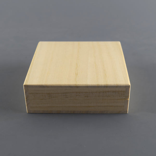 9.5×9.5cm Inro Kiri Paulownia Wooden Box with White Cloth