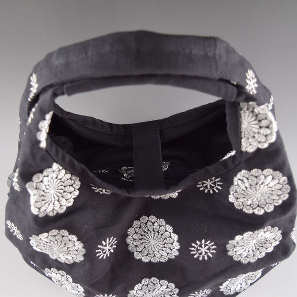 Polyester Handbag Tote bag - Chrysanthemum Flower Pattern, Black