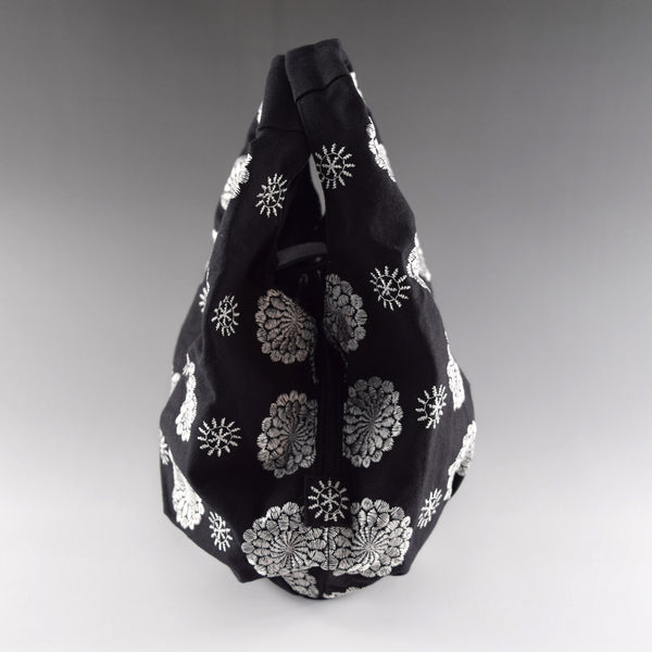 Polyester Handbag Tote bag - Chrysanthemum Flower Pattern, Black