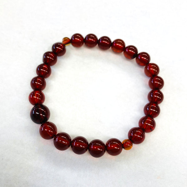 [One of a kind] 8.5mm Nature Cherry Amber Bracelet