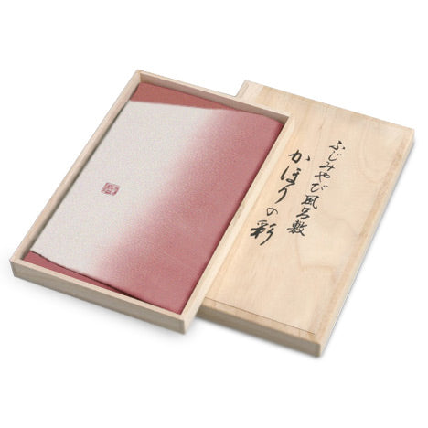 昭和30年頃の記念風呂敷桐箱入り 昭和30年頃の記念風呂敷桐箱入り