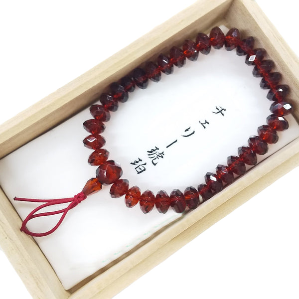 8mm Nature Cherry Amber Diamond Cut beads Bracelet