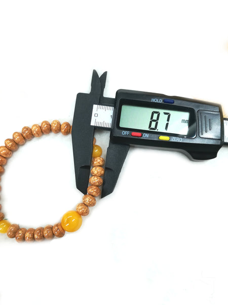 8.5mm Bodhi Seed Wood & Honey Amber Bracelet
